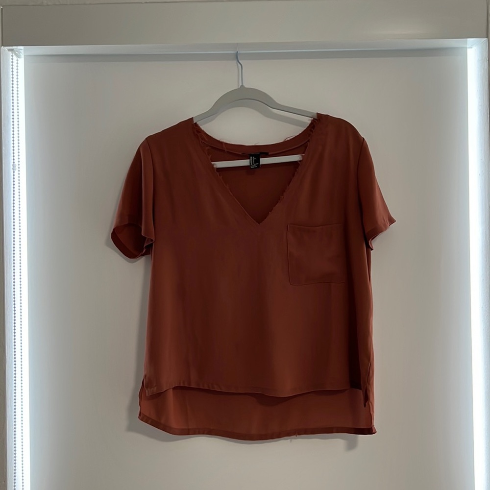 Casual blouse, Mauve pink color. Worn a few times.